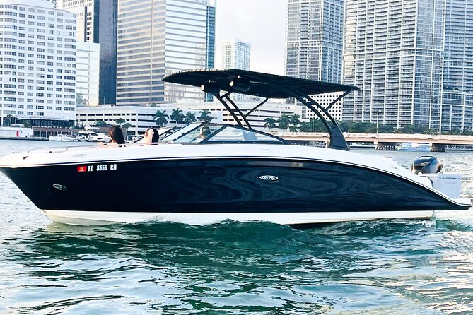 2-Hours Private Miami Boat Tour With Champagne - Key things that make this tour worth your time