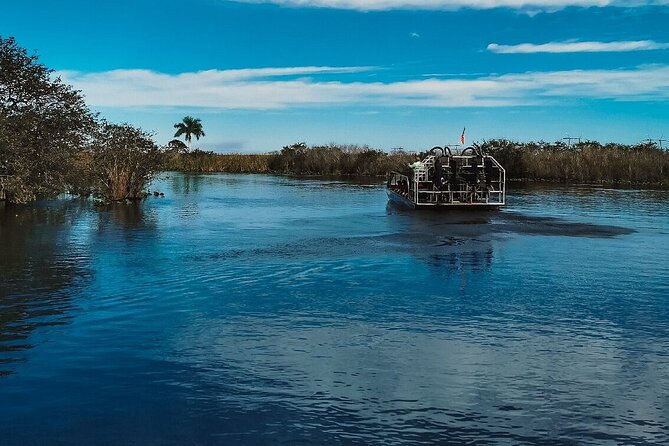 60 min. Everglades Airboat ride & pick-up ,small group +pro guide - Getting picked up in Miami: what hotel pickup really means