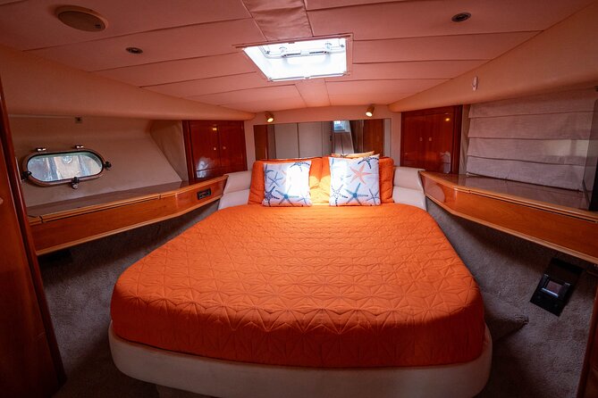 70ft + Free Hour | Miami Yacht Rental | 3 to 8 Hours | 13 ppl - Crew, communication, and the red flags to take seriously