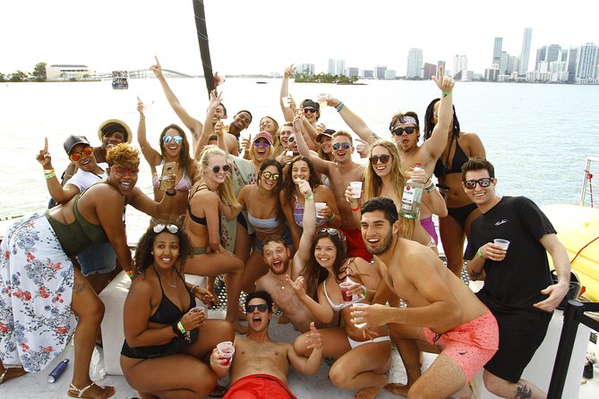 All Inclusive Party Boat Miami - The 3-hour party boat plan: what happens when you board