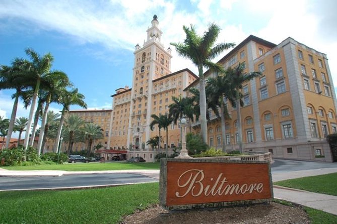 City Tour Miami PLUS and Boat Tour - Art Deco Historic District and South Pointe Park: your first big view of Miami Beach