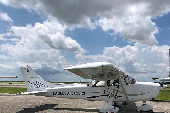 Eagles Air Tour: Private 45 Minute Plane Tour of Miami - What Live Narration Does for You (It’s Not Just Background Noise)