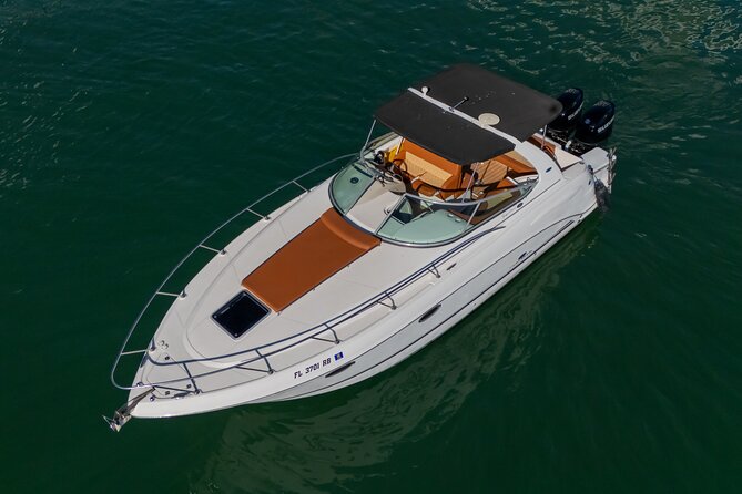Explore Miami in Style: Private Boat Cruise Tour with Captain - Bayside Miami and the Ferris Wheel from the Water