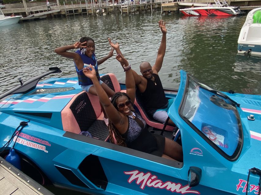 Miami: 1-hour Jetcar Rental - Group Size, Weight Limits, and Comfort (Adults, Kids, and Shared Seats)