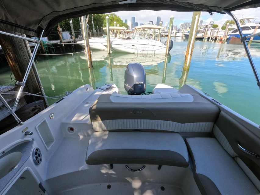 Miami: 24-Foot Private Boat for up to 8 People - What you should bring (and the one document that matters)