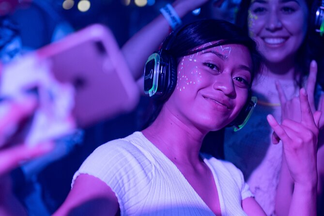 Miami: Adults Only Party Cruise with Two Drinks Included - Space, bathrooms, and the small-boat tradeoff