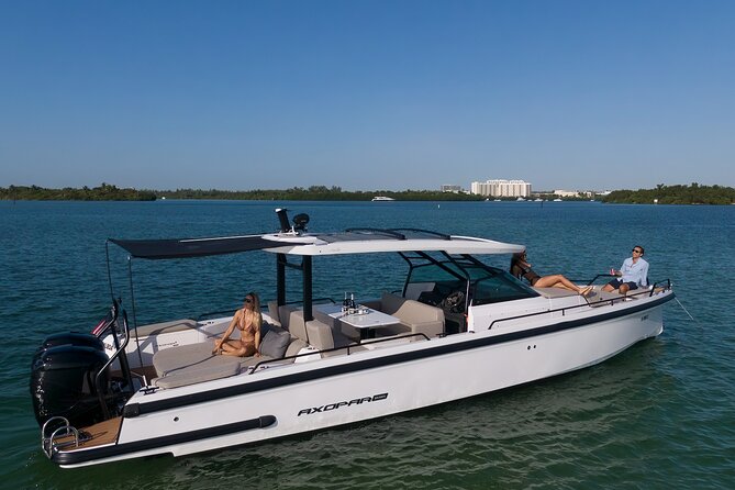 Miami Bay Discovery Private Yacht Cruise with Captain - Weather Rules, Flexibility, and What You Should Watch For