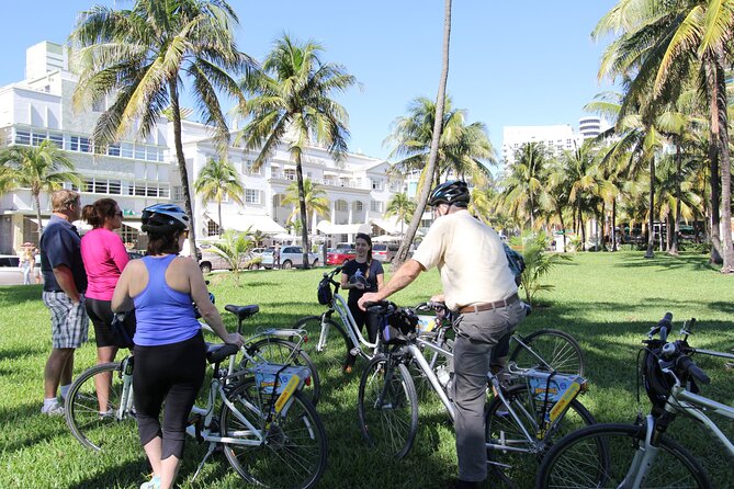 Miami Beach Bike Tour - Botanical Gardens and the Bass Art Museum: Culture Stops That Refresh Your Legs