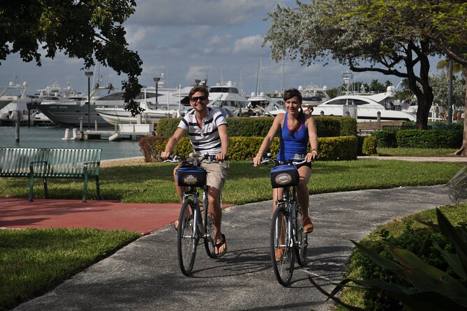 Miami Beach Bike Tour - Lummus Park, Marina Vistas, and the Flamingo Park Stretch