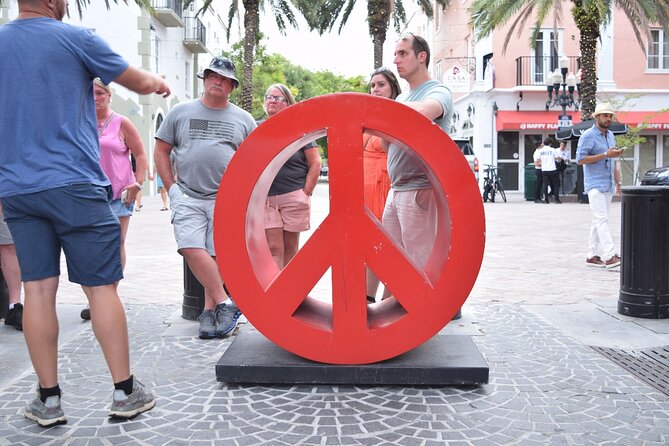 Miami Beach Food and Art Deco Walking Tour - Guide style and pacing: how to get the most out of the small group