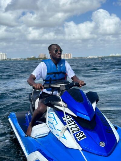Miami Beach Jetskis + Free Boat Ride - The free boat ride that turns transfers into fun