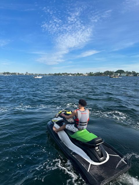 Miami Beach Jetskis + Free Boat Ride - Captain experience: why it helps even if you’re not a pro