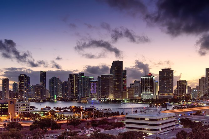 Miami Beach: Private Romantic Luxury Airplane Tour With Champagne - What you’ll see overhead: the Miami route explained simply