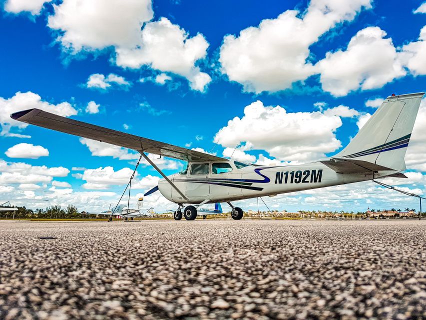 Miami Beach: South Beach Private Airplane Tour with Drinks - Key things to know before you book
