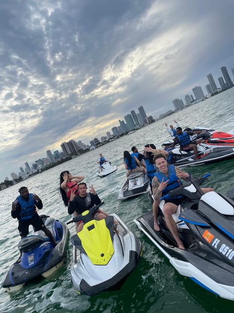 Miami: Biscayne Bay and Miami Beach Guided Jet Ski Adventure - The Star Island Boat Cruise: Mansions, Music, and a Breather