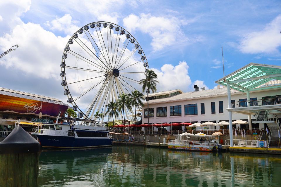 Miami Biscayne Bay: Sunset Boat Cruise & Millionaire Homes - Finding the Right Dock at Bayside (This Is Where Trips Get Confusing)