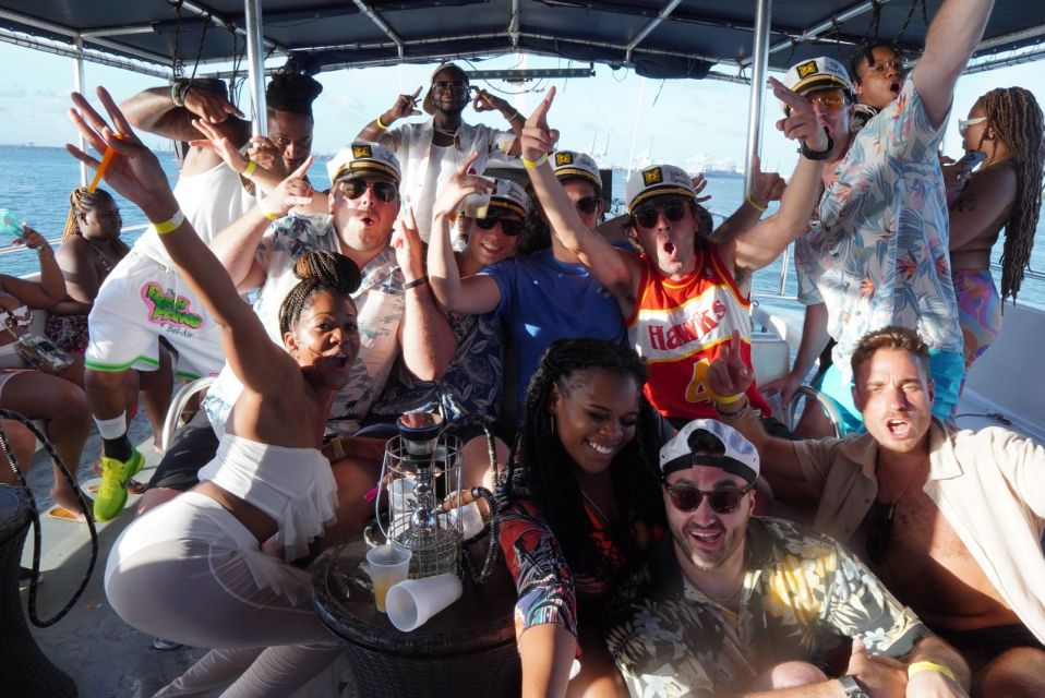 Miami: Boat Party with Live DJ, Unlimited Drinks, and Food - Finding the Check-In Point at Bayside (Ferris Wheel and Lombardi’s)