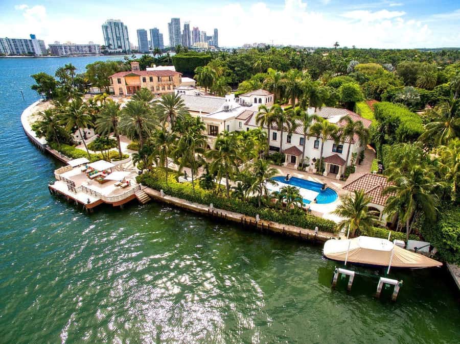 Miami: Celebrity Homes Boat Tour with Guide - Key takeaways before you board