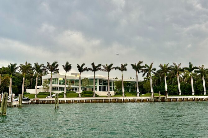 Miami City Tour and Boat Tour - Land & Sea Combo - 90-Minute Millionaire’s Row Cruise: Star Island from the Water