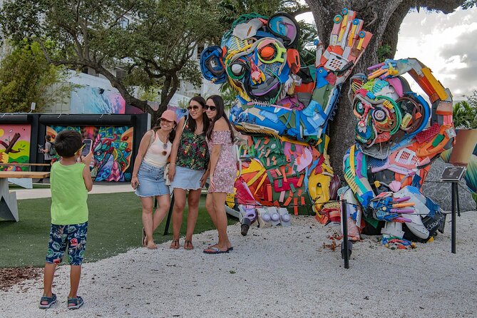 Miami City Tours – 5 Sites, 4 Stops, One Tour – 3.5 Hours of Fun - Little Havana on Calle Ocho: Cuban culture in action