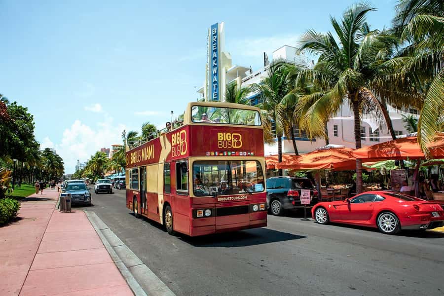 Miami: Hop-on Hop-off Sightseeing Tour with Optional Cruise - Bikes, audio, and that app that keeps you from waiting around