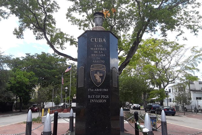 Miami Little Havana Food Tour Corporate or Family Any Size Group - Agustín Gaínza Arts and Tavern: where a Cuban artist becomes part of the night