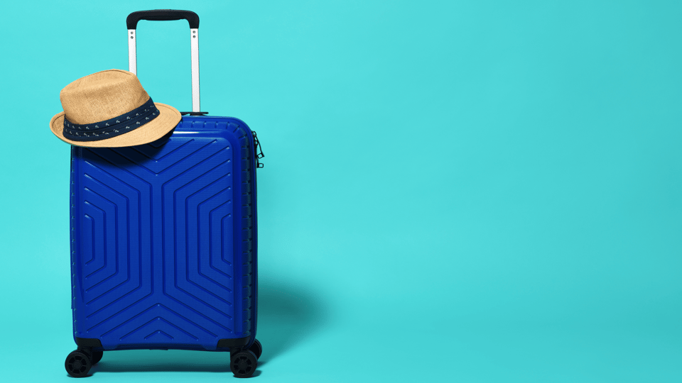 Miami: Luggage Storage close in International Airport - Logistics That Affect Real-Life Plans (Times, Operating Hours, and Timing Windows)