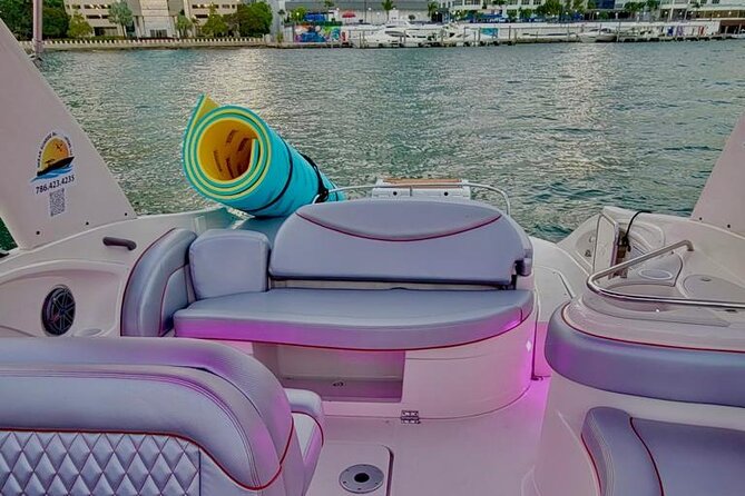 Miami Private Boat Cruise & Tour with a Captain - Private boat value: why up to 12 people changes everything