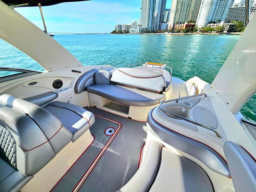 Miami: Private Boat tour with a captain - From DKR Marine to the Miami River: Your First Big View Hit