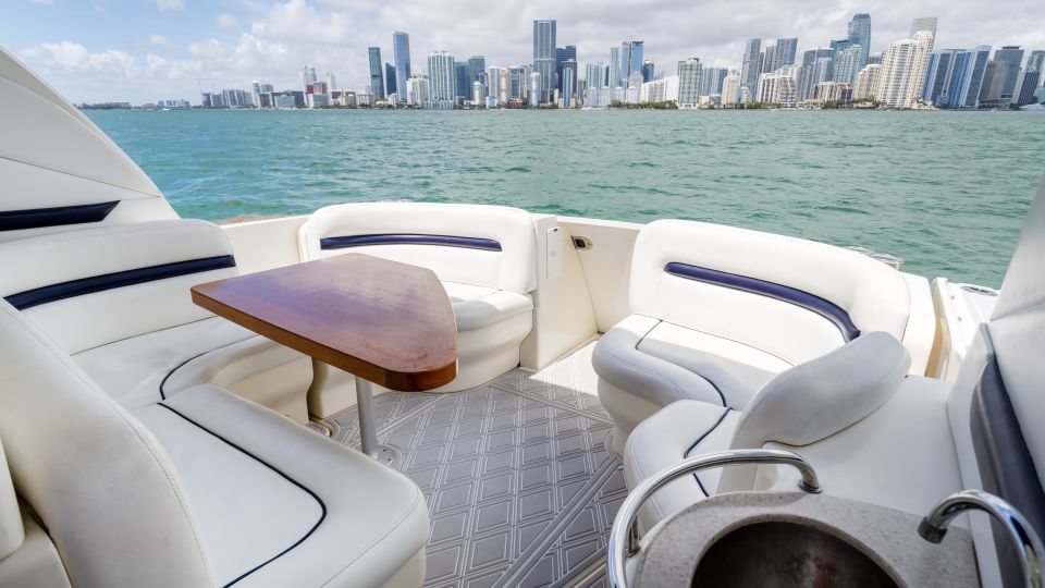 Miami: Private Yacht Cruise with Champagne - How the 2-Hour Route Works: Downtown, Bayside, and Skyviews
