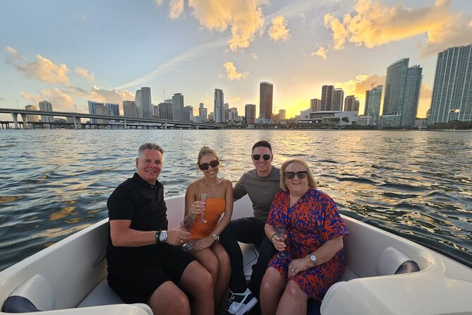 Miami Shared Boat tour, 2 hours on a 24 ft boat. 6 people total. - Who This Tour Fits Best (First-Timers, Locals, and Families)