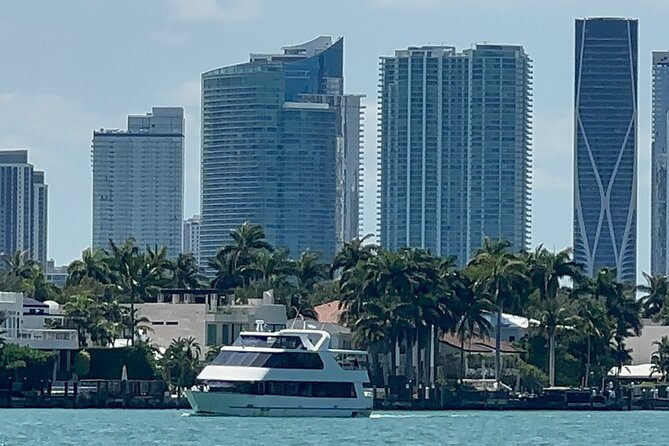 Miami Skyline Boat Cruise Past Millionaire's Homes Optional Stop - Price and Value: Does $12.99 Buy Real Sightseeing?