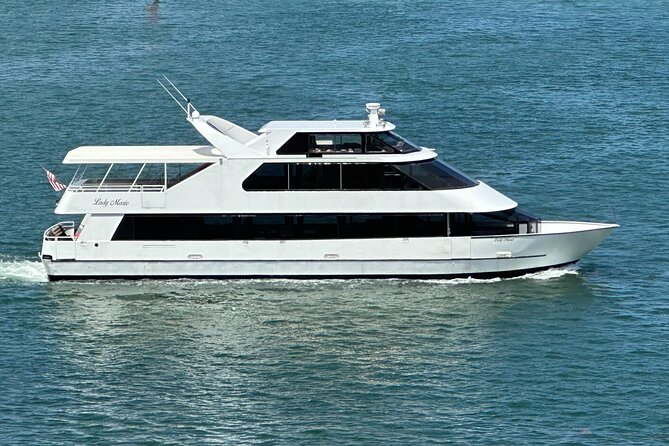 Miami Skyline Boat Cruise Past Millionaire's Homes Optional Stop - The Big Issue to Watch: Crowds, Delays, and Seating Comfort