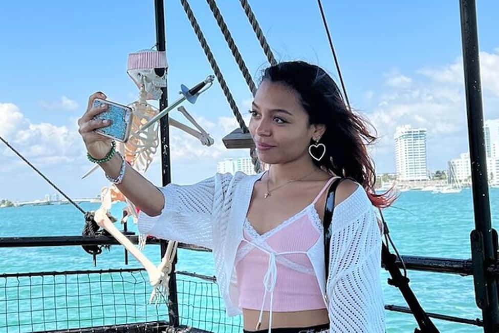 Miami: Skyline & Millionaire's Homes Pirate Boat Cruise - Key things to know before you go