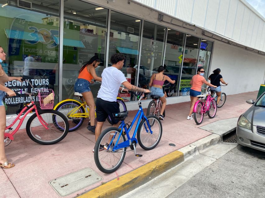 Miami: South Beach Bike Rental - Finding the Shop: Washington Avenue and 14th Street (Not Ocean Drive Traffic)