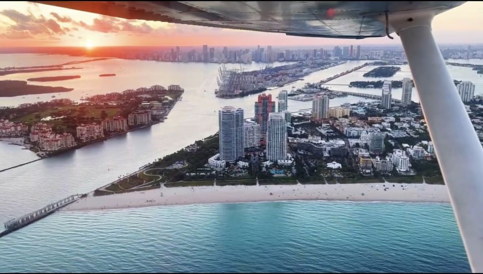 Miami: South Beach Private 50-Minute Private Flight Tour - The 50-minute route: South Beach shoreline, Key Biscayne, Downtown skyline