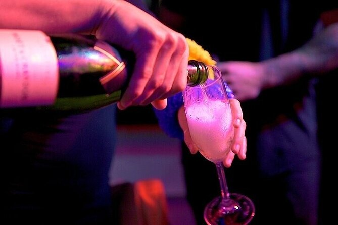 Miami Sunset Champagne Cruise with Skyline Views - Bayside Marketplace: the easiest way to start Miami’s sunset