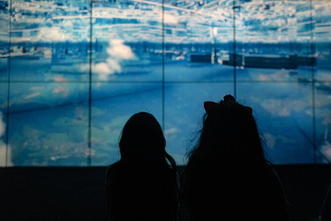 Miami: 'Superblue Miami' Immersive Art Experience Ticket - Entering the mirrored sculptured maze: art that plays tricks on your body