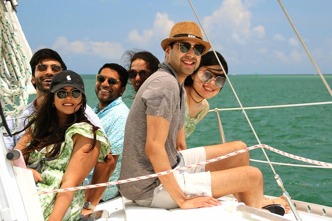 Private Sailing on the Miami Bay - Biscayne Bay - Private sailing on Biscayne Bay: what you’re really buying