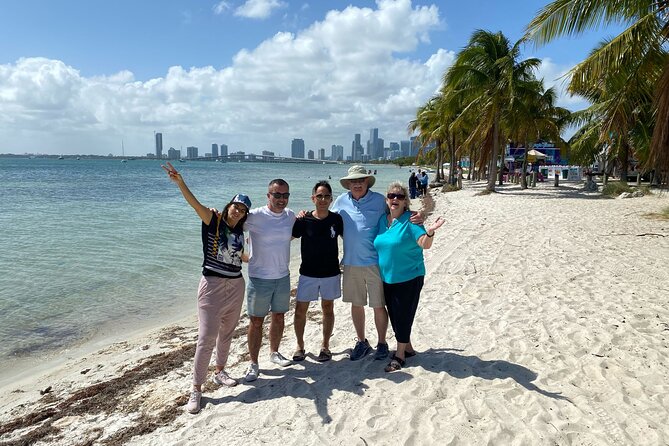 See it All in One Tour!! 6hr VIP Full Experience of Miami!! - Key Biscayne (Castaway Island) and Brickell: water views from the “other Miami”